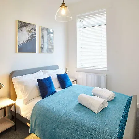 Appartement Host & - The Ruby Retreat *